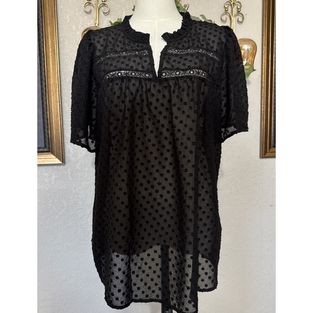 Flower & Feather Texture Floral Top Blouse Black Short Sleeve Ruffle V-Neck Sz L